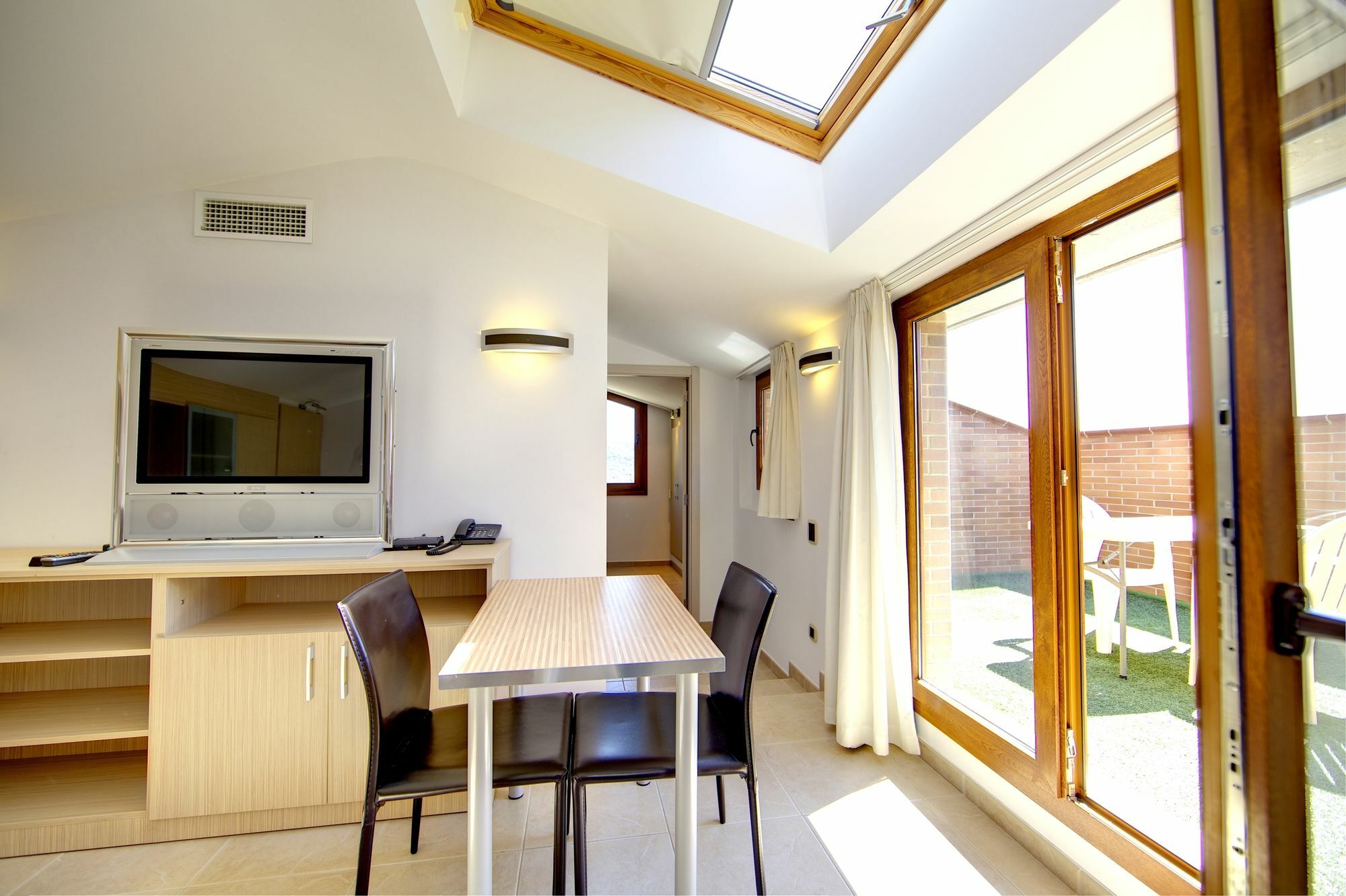 Sono & Spa - Adults Only La Garriga Zewnętrze zdjęcie
